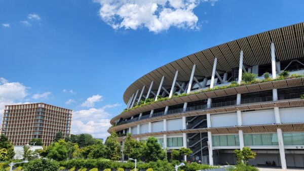 【2025年版】国立競技場周辺の安いホテルおすすめ8選｜イベント・ライブ遠征にも便利！